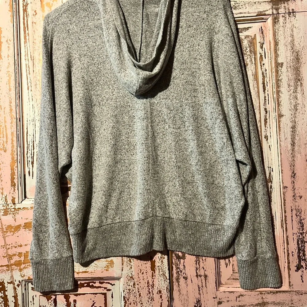 Olivia Rae Gray Hooded Pullover Sweatshirt